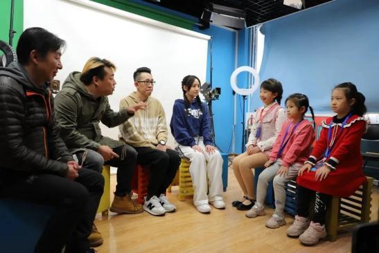 儿童少年电影学会,中国儿童中心,电影卫星频道节目制作中心联合主办